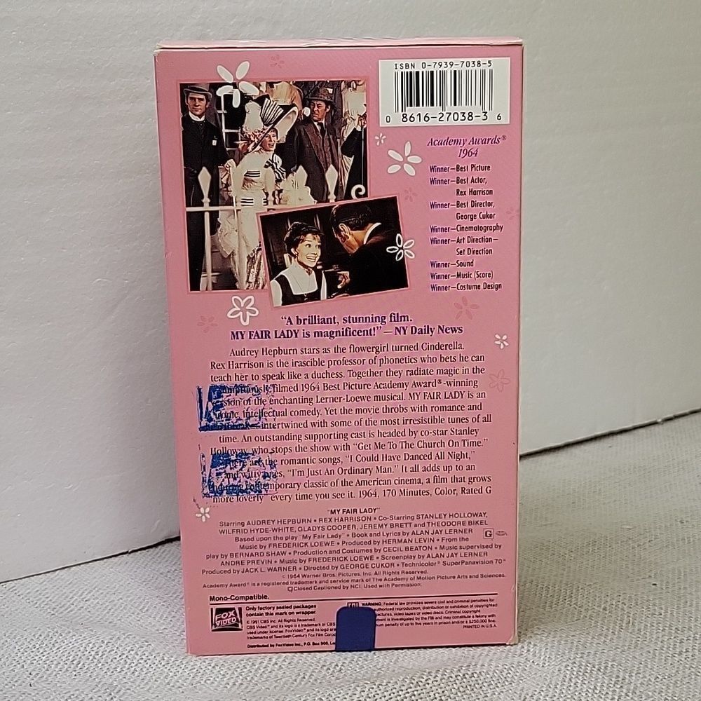Vintage 1964 "My Fair Lady" WB Hardcover Book - Original plus vhs movies - Picture 3 of 12